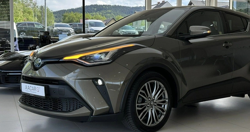 Toyota C-HR cena 118900 przebieg: 44375, rok produkcji 2022 z Bytów małe 781